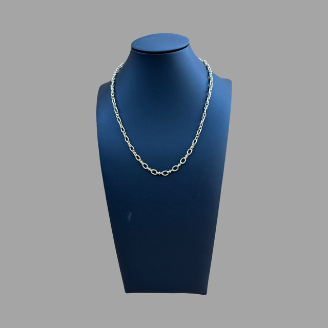 Necklace - Elegant gold filled necklace with oval chain