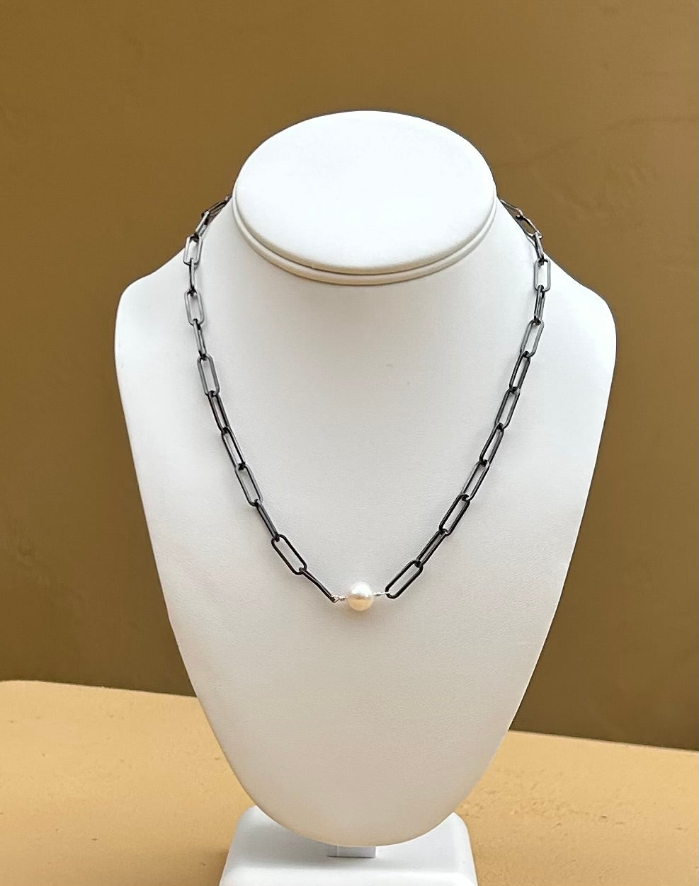 Necklace - Black paper clip necklace with a large (9mm) white round pearl