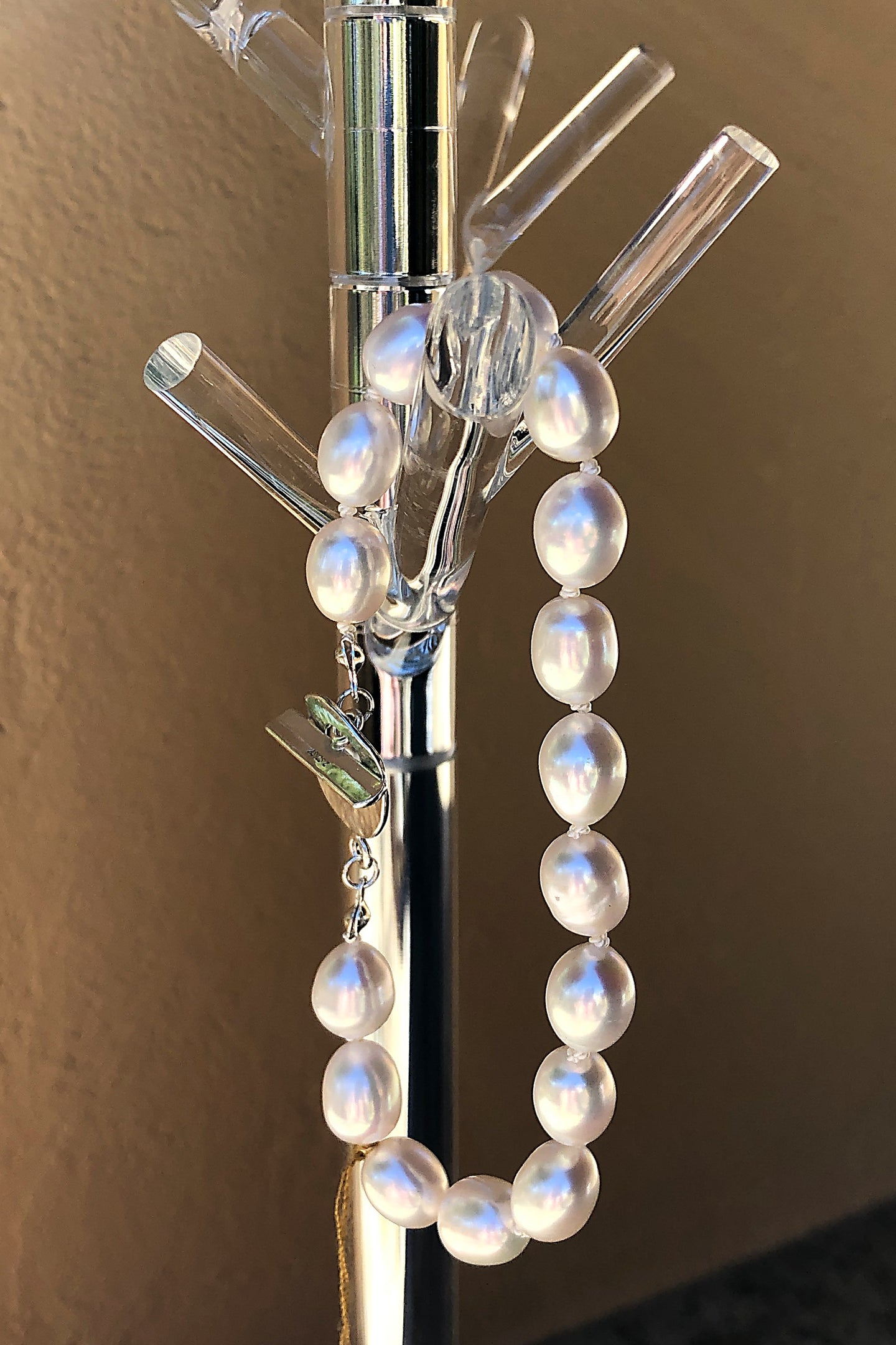 Bracelet - Oval Freshwater Pearls
