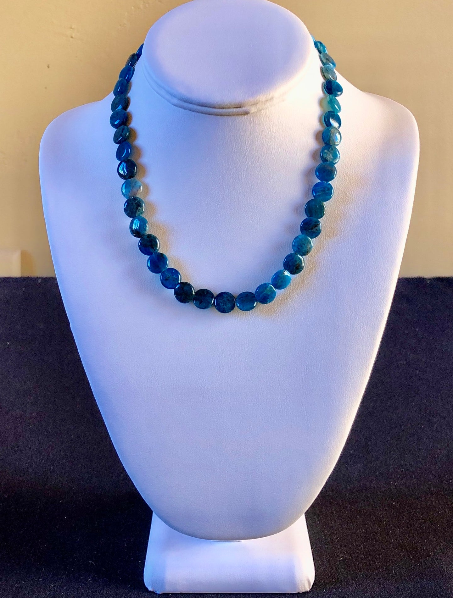 Necklace - turquoise (green-blue color)