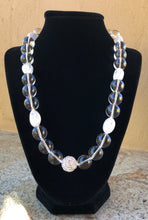 Load image into Gallery viewer, Necklace - Clear and Cracked Crystal round beads
