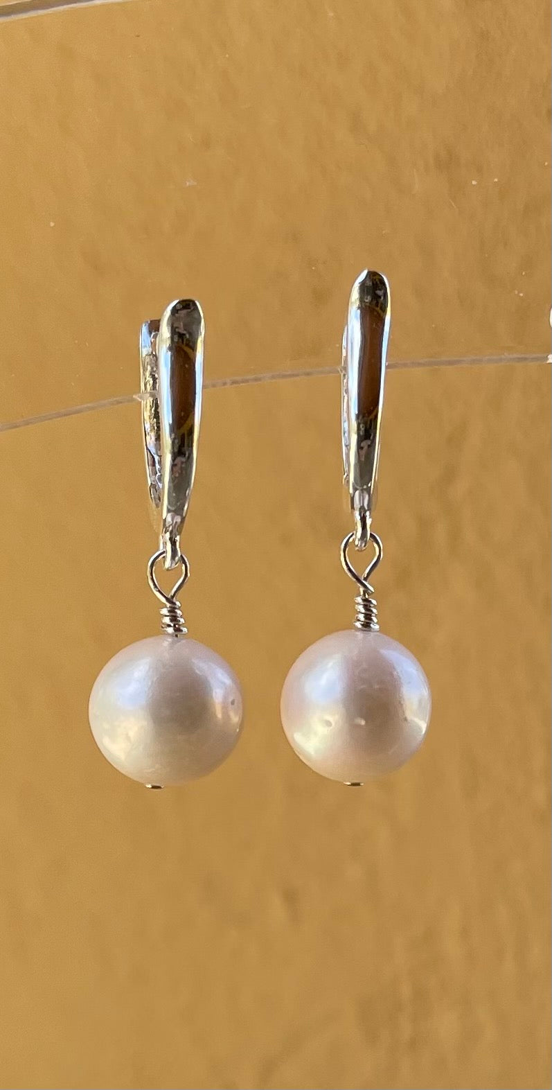 Earrings - Sterling silver with larger white round pearls