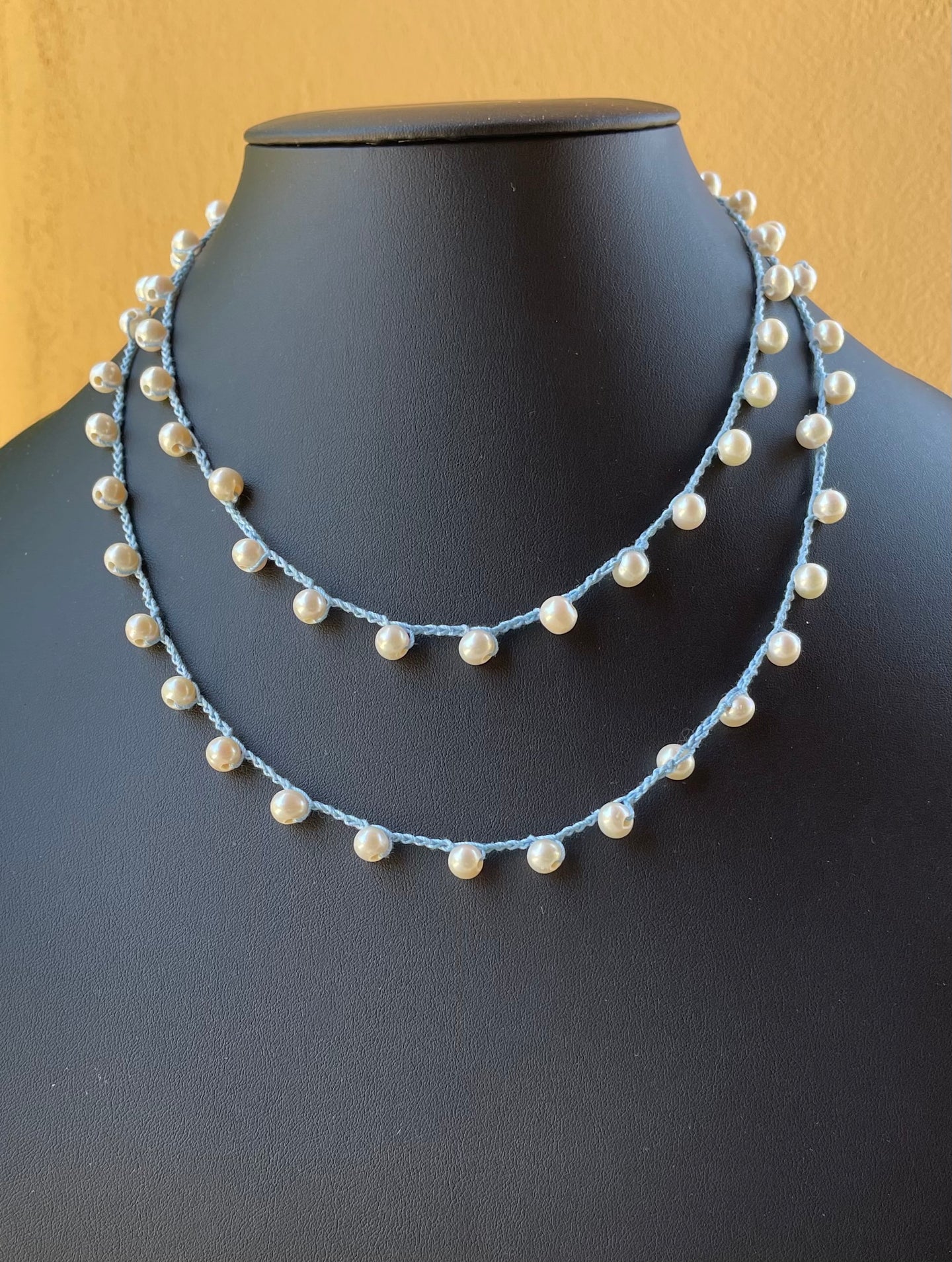 Necklace - Single or double: crocheted with white pearls