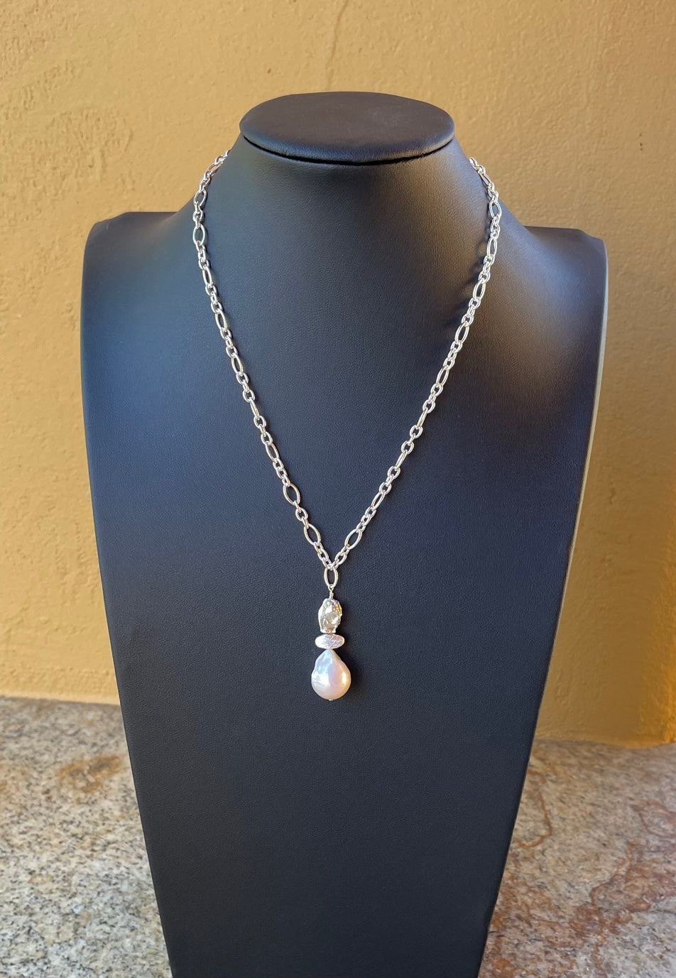 Necklace - Pearl and sterling silver necklace