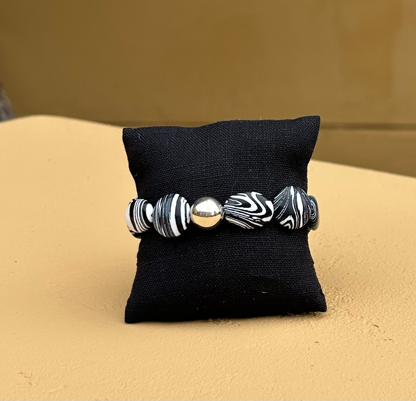 Bracelet - Black and white stretch bracelet with sterling silver